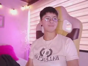 Chaturbate Watch Live Sex Cams of tomboy_tommy