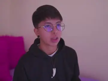 Chaturbate Live Sex of tomboy_tommy