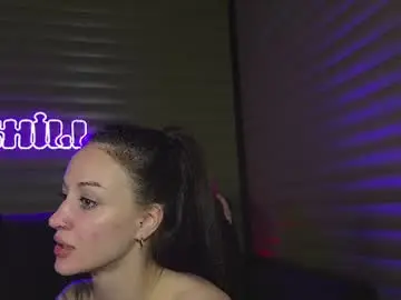 Chaturbate Live Sex Cam of meowluv