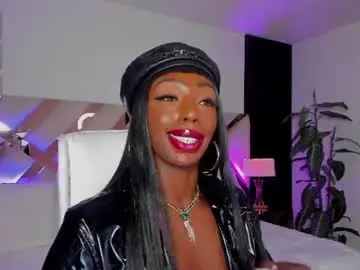 Chaturbate Live Sex Cam of missemilie1