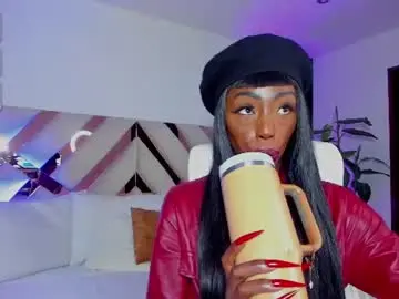 Chaturbate Sex Cam of missemilie1