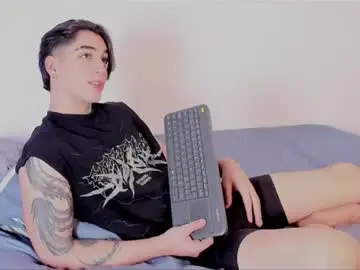 Chaturbate Free Porn Cam of thiago_winteer