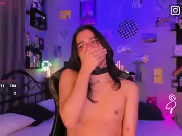 Chaturbate Live Sex Cam of aaron_darkus