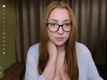 Chaturbate Live Sex Cam of eyescomet