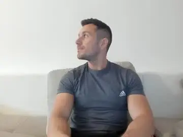 Chaturbate Nude Webcam of roberto4ever