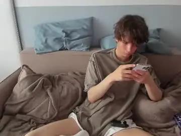 Chaturbate Watch Live Sex Cams of your_shy_guy