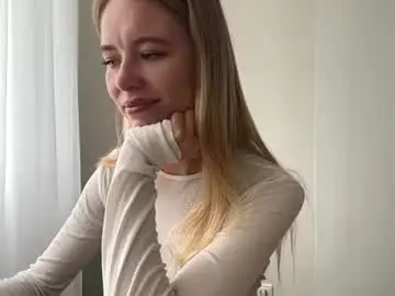 Chaturbate Watch Live Sex Cams of bebravee