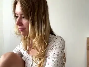Chaturbate Live Sex of bebravee