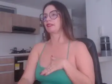 Chaturbate Watch Live Sex Cams of latinpaprika