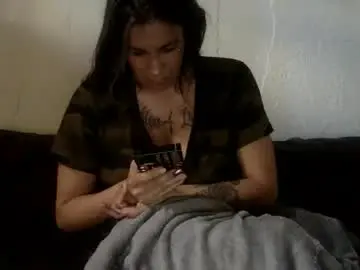 Chaturbate Free Porn Cam of milfsfreaky69