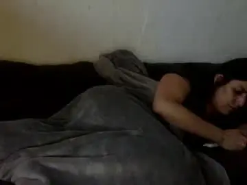Chaturbate Live Sex Cam of milfsfreaky69
