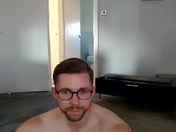 Chaturbate Nude Webcam of kkezzy