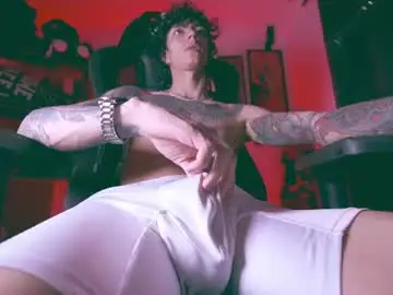 Chaturbate Sex Cam of olliver___y
