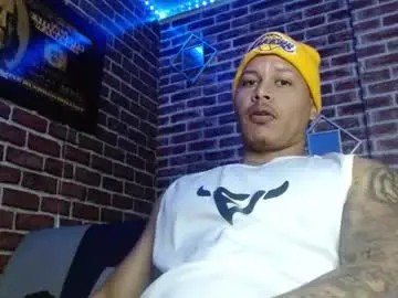 Chaturbate Live Sex Cam of jordan_bigcock24