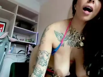 Chaturbate Live Sex Cam of tattoo_ninja_kitty