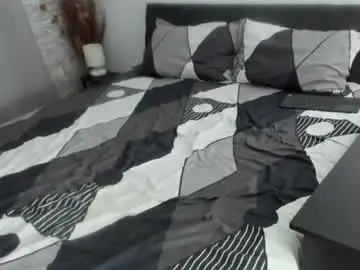 Chaturbate Watch Live Sex Cams of dyanne18
