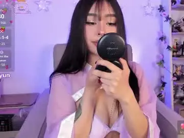 Chaturbate Live Sex Cam of ji_hyun