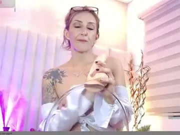 Chaturbate Adult Video Chat of im_helina