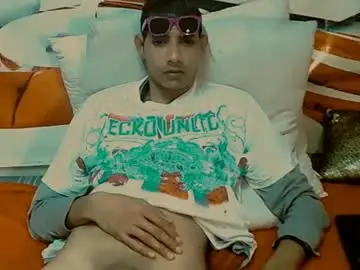 Chaturbate Sex Cam of indiansavagemale