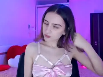 Chaturbate Adult Webcam of lovelybird69