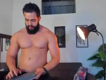 Chaturbate Best live sex cam show of mark_x23