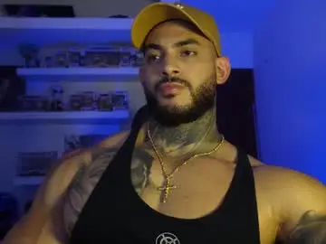 Chaturbate Live Sex Cam of jackson__cottonwood