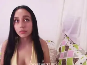 Chaturbate Adult Video Chat of valentina_roseee