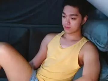 Chaturbate Free Porn Cam of bigshowforyouxx