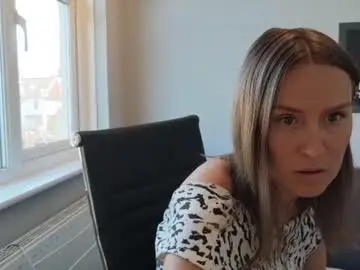 Chaturbate Nude Webcam of eatmypie69