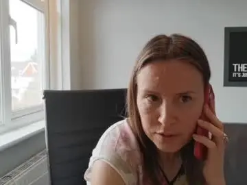 Chaturbate Free Porn Cam of eatmypie69
