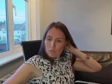 Chaturbate Live Sex Cam of eatmypie69