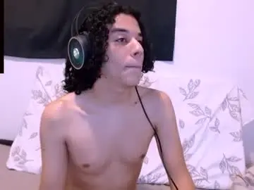 Chaturbate Watch Live Sex Cams of isidroglasc
