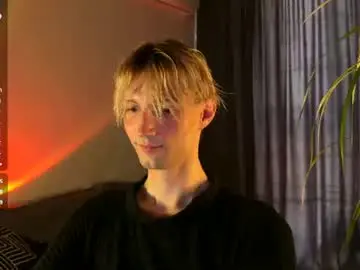 Chaturbate Watch Live Sex Cams of artkita