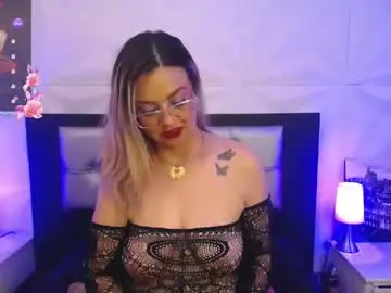 Chaturbate Best live sex cam show of azaahara_