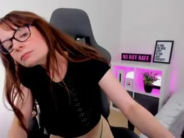 Chaturbate Adult Video Chat of luciewintersuk