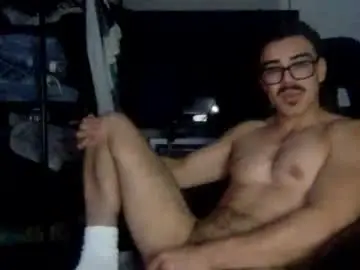 Chaturbate Live Sex of luvrboy77