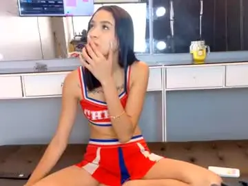 Chaturbate Adult Webcam of tinycasey18