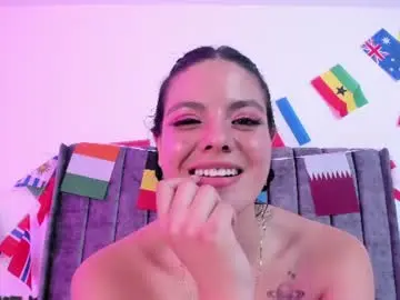 Chaturbate Sex Chat of evelin__thompsson