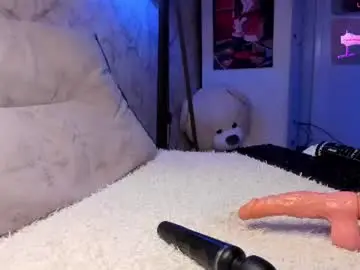 Chaturbate Adult Webcams of yourbabynatalie