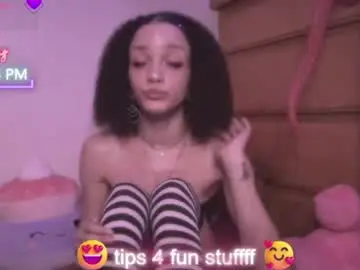 Chaturbate Adult Video Chat of abruisedpeach