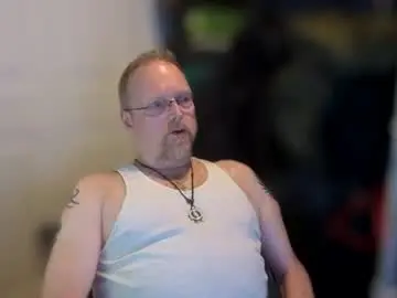 Chaturbate Best live sex cam show of baltomoron69