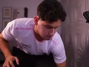 Chaturbate Free Porn Cam of davies_brown
