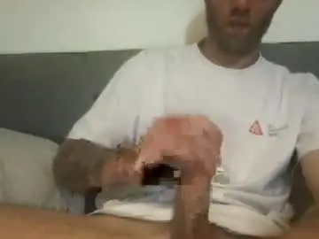 Chaturbate Live Sex Cam of messageme11