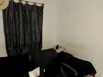 Chaturbate Adult Video Chat of santiceballo