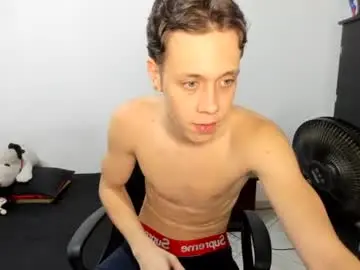 Chaturbate Live Porn of santiceballo