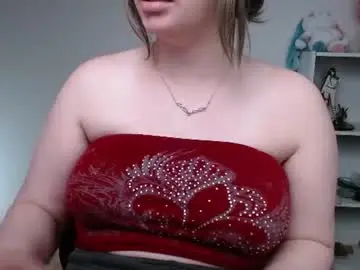 Chaturbate Live Sex Cam of krystalsyxx