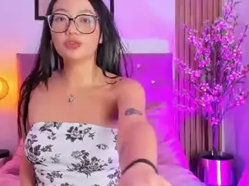 Chaturbate Adult Webcam of ravena_queen
