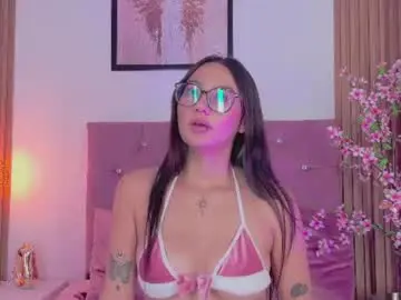 Chaturbate Watch Live Sex Cams of ravena_queen