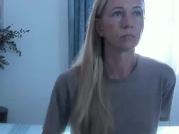 Chaturbate Adult Video Chat of hairy_mommy