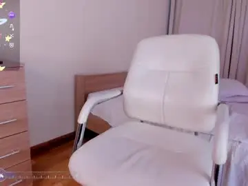 Chaturbate Live Porn of moonlight8_